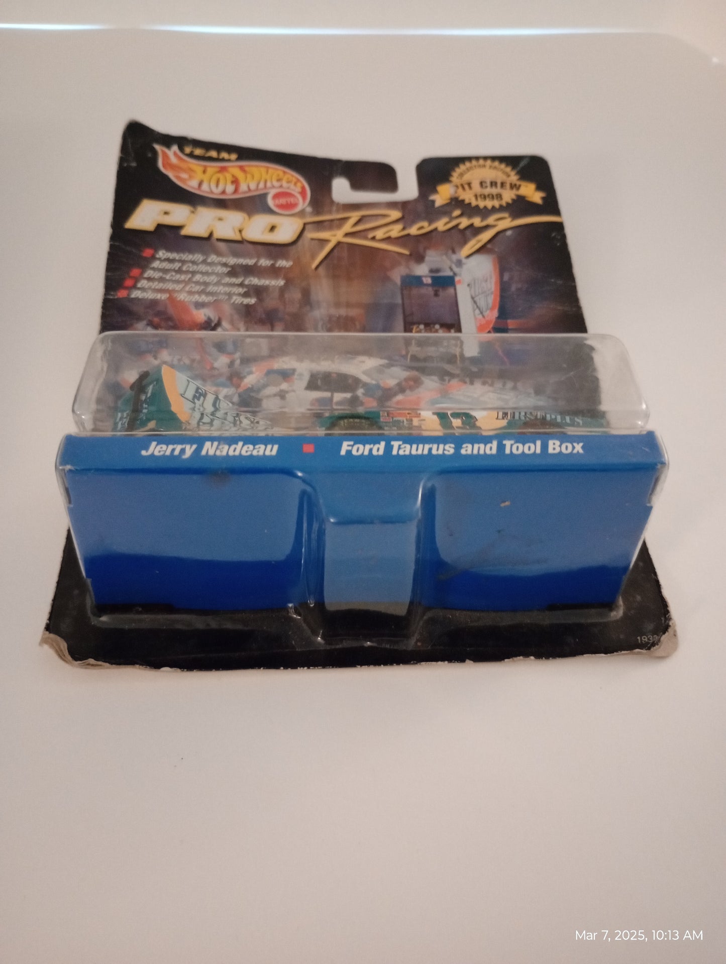Hot wheels collector edition