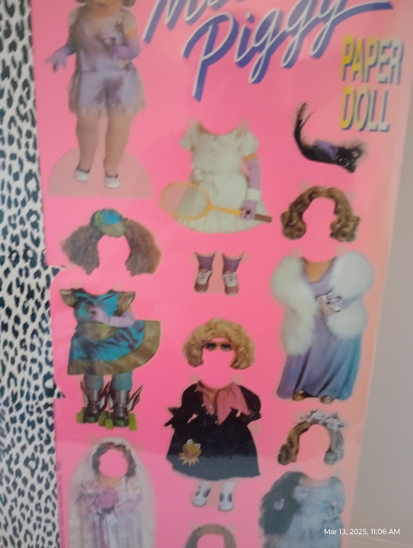 Miss piggy vintage paper doll