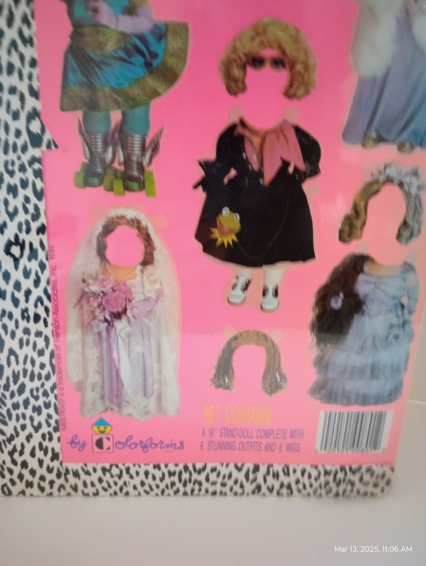 Miss piggy vintage paper doll