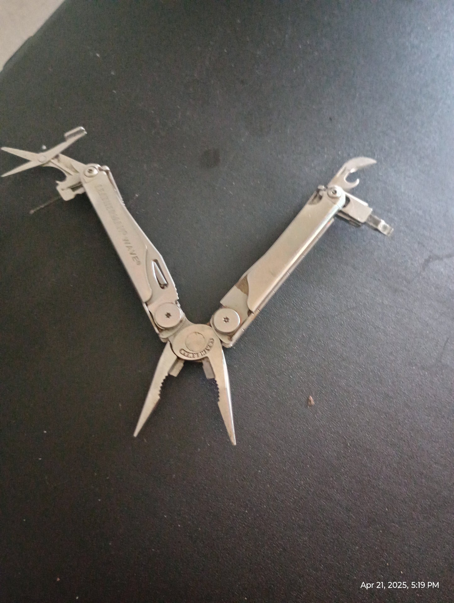 Leatherman wave multi tool