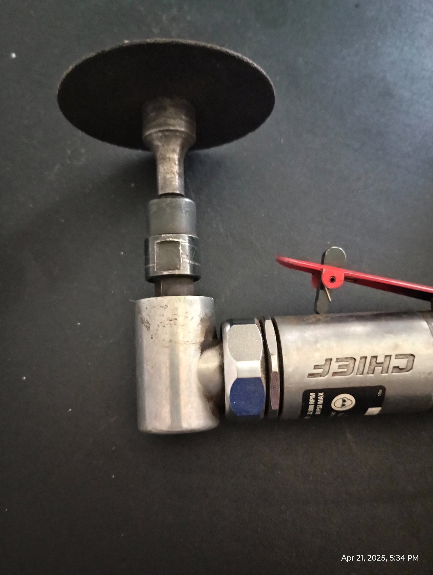 Right angle grinder